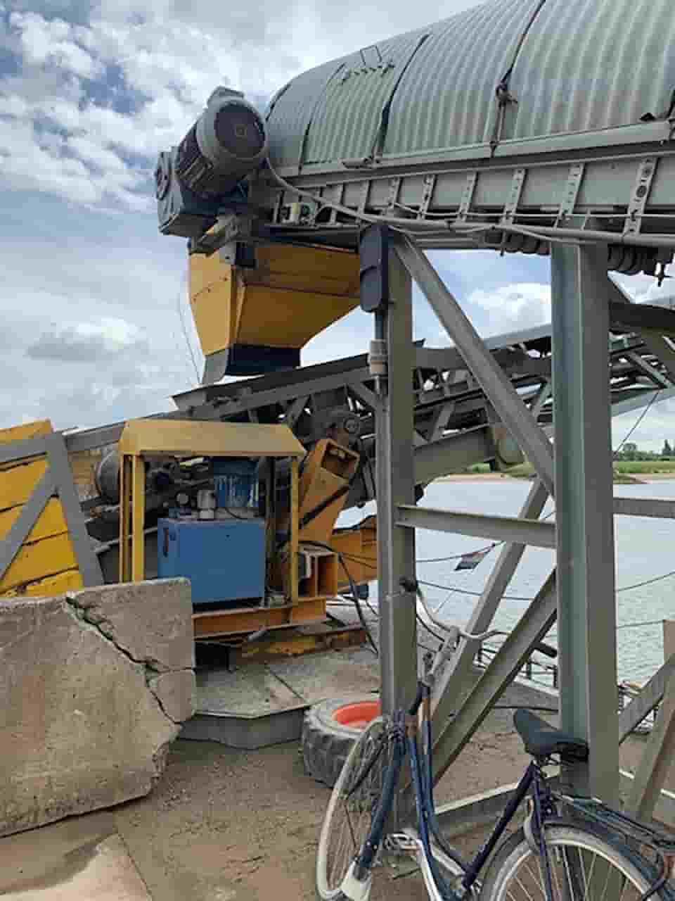 Conveyor